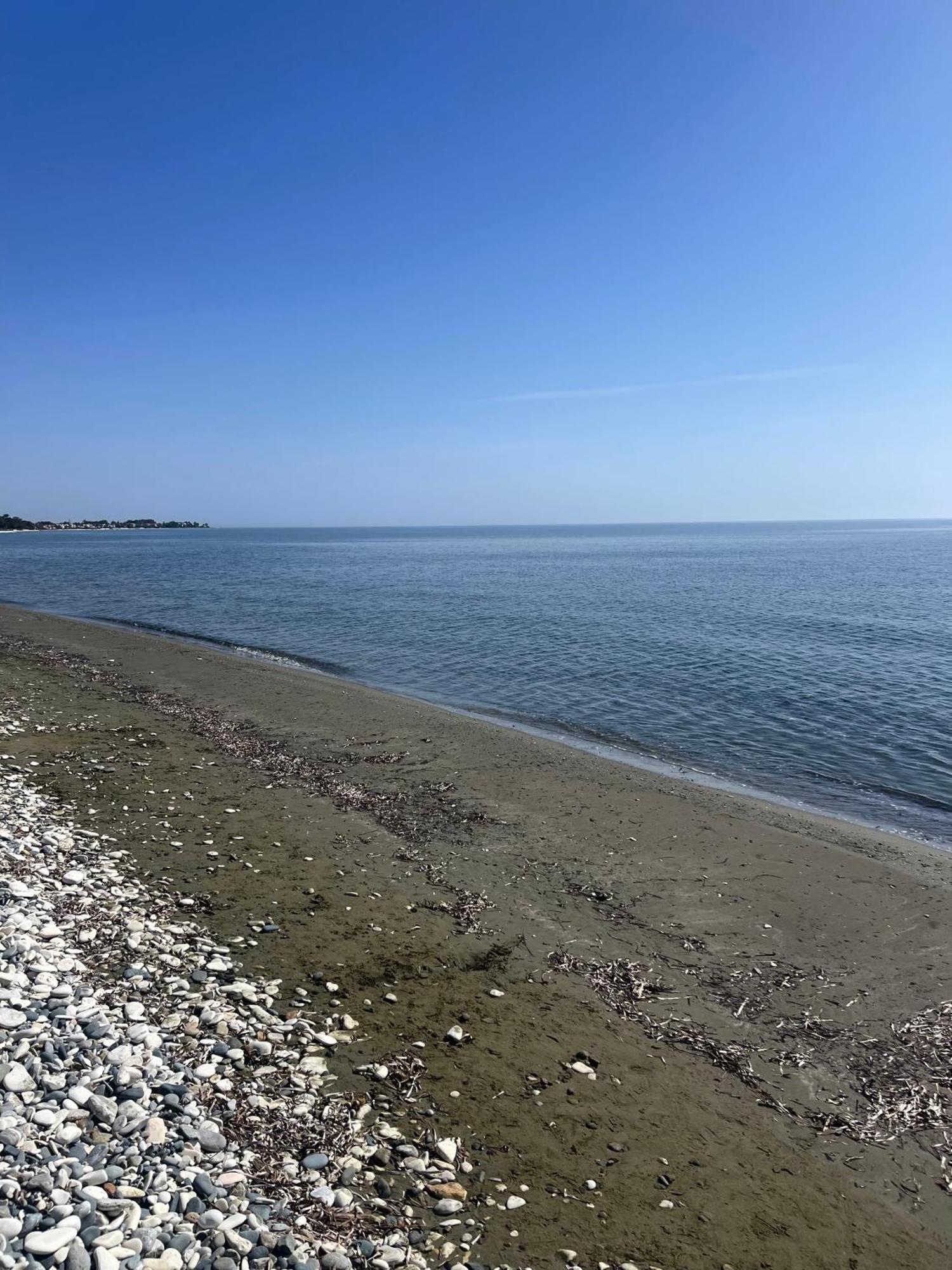 The Mediterranean Sea At Your Doorstep!! Hébergement de vacances Meneou
